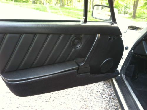 1982 Porsche 911SC sunroof cpe. white with black sport seats, image 18