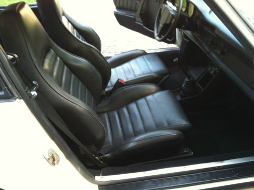 1982 Porsche 911SC sunroof cpe. white with black sport seats, image 21