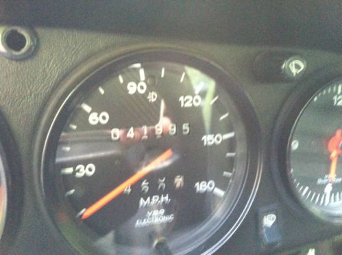 1982 Porsche 911SC sunroof cpe. white with black sport seats, image 23