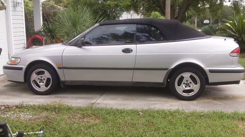 1999 saab 9 3 convertible with only 78,000 miles and a clean car fax record
