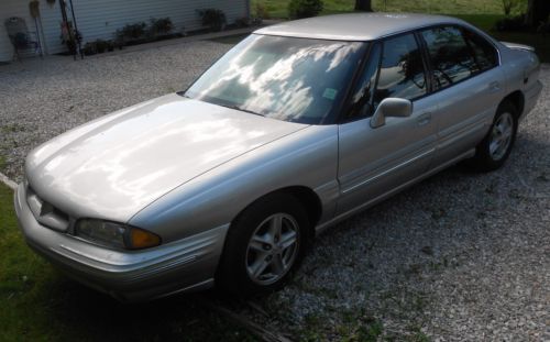 1999 silver pontiac bonneville se sedan 4-door 3.8l