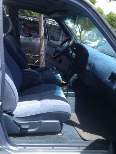 1990 Toyota 4 Runner 4x4 Looks Like New, perfect condition, image 5