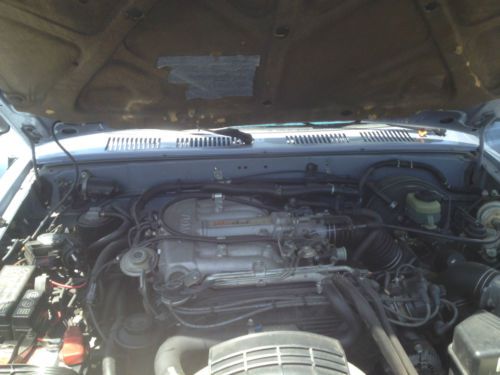 1990 Toyota 4 Runner 4x4 Looks Like New, perfect condition, image 8