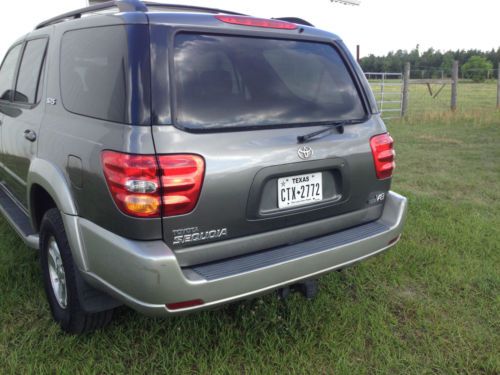 2003 Toyota Sequoia SR5 Sport Utility 4-Door 4.7L, image 5