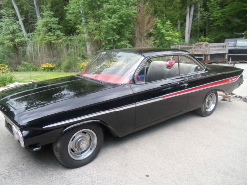 1961 chevrolet  impala bubble top 348 v8 4 speed  348 is a original gm crate