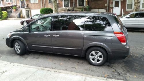 Super clean 2008 nissan quest base, 3.5l. 3 row 7 passenger. clean title present
