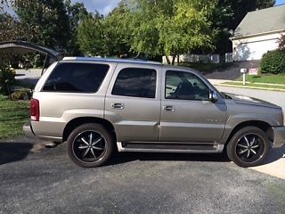 2002 cadillac escalade awd