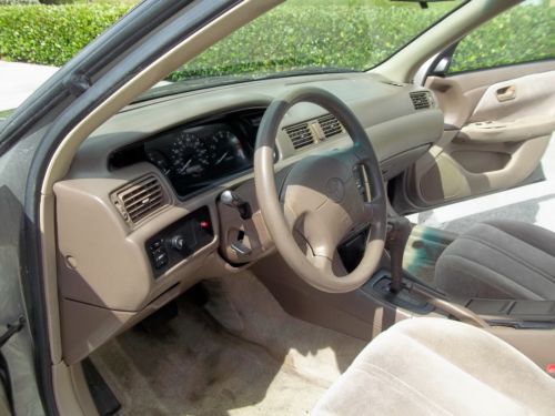 98 Camary Perfect Condition New Tires Cassette and C D Looks and Runs Like New, image 18