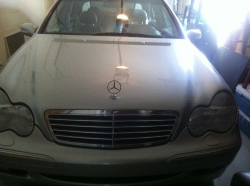 2002 mercedes benz, excellent condition, only 47,000 miles