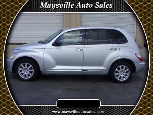 2010 Chrysler PT Cruiser Classic, image 11