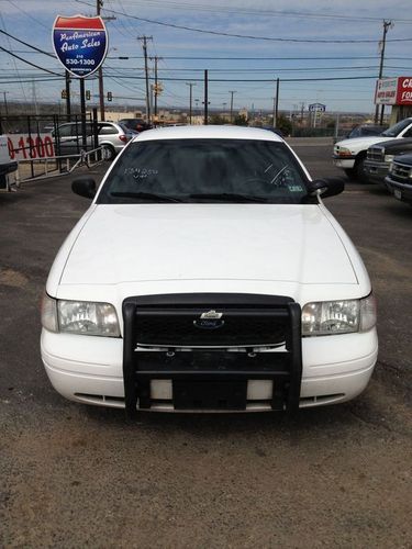 *****^^^^ 2010 ford crown victoria ^^^^***** clean car