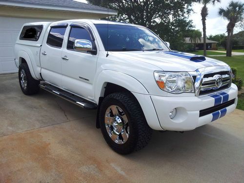 Toyota tacoma double cab