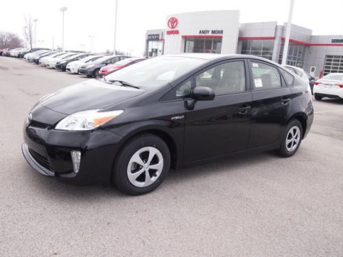 2014 toyota prius two