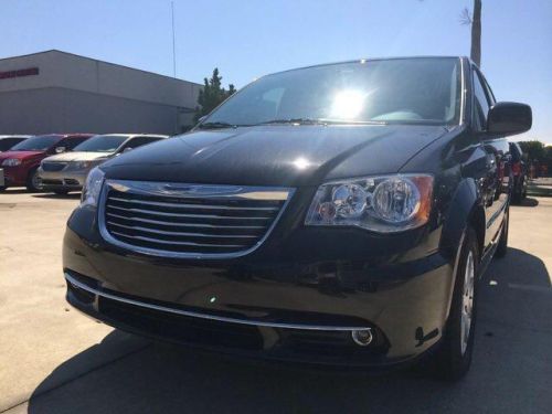 2014 Chrysler Town & Country Touring, US $33,800.00, image 7