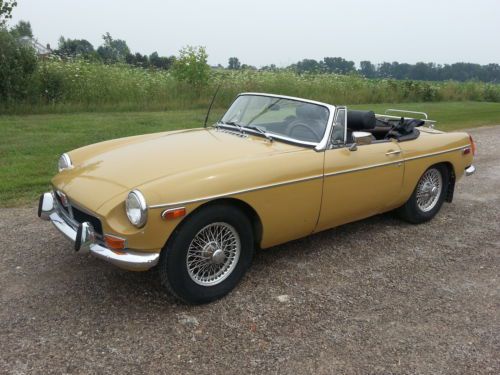 1974 mgb convertible