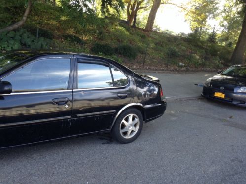 Nissan Altima 4 cylinder 1999 great for gas, image 8