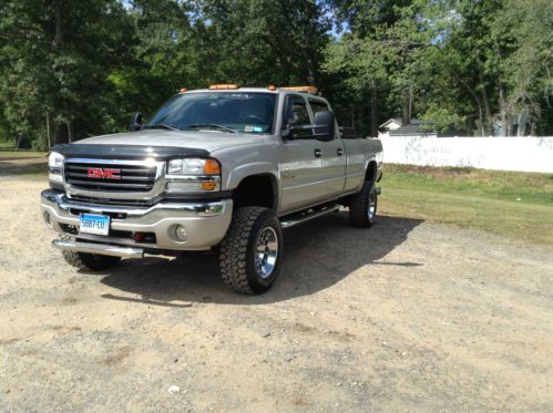 2006 gmc sierra 3500 slt crew cab pickup 4-door 6.6l