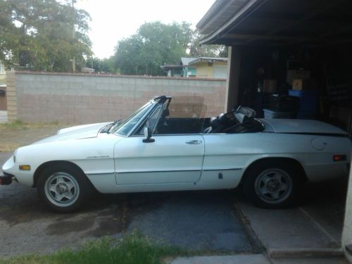 1982 alfa romeo spider veloce convertible 2-door 2.0l