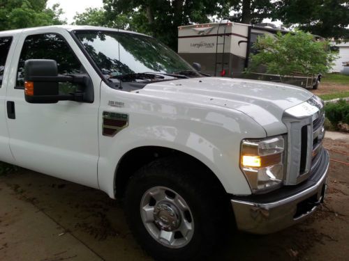 2010 ford f-250 super duty xlt crew cab pickup 4-door 6.4l