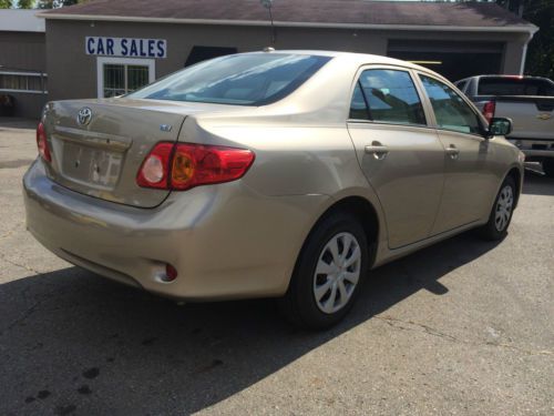 2010 Toyota Corolla Base Sedan 4-Door 1.8L, US $8,995.00, image 3