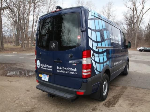 Mercedes-benz sprinter base standard cargo van 4-d