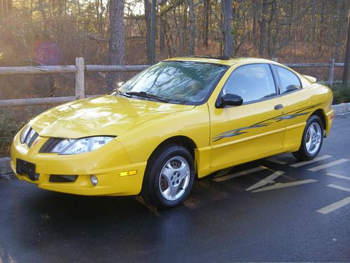 2003 pontiac sunfire gt coupe 2-door 2.2l needs engine