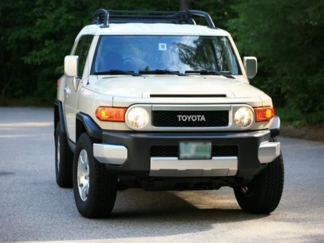 Toyota: fj cruiser 4704
