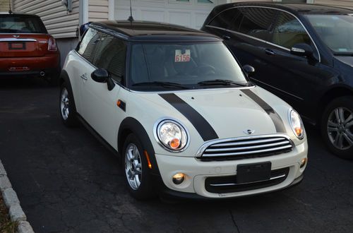 2012 mini cooper base hatchback 2-door 1.6l salvage