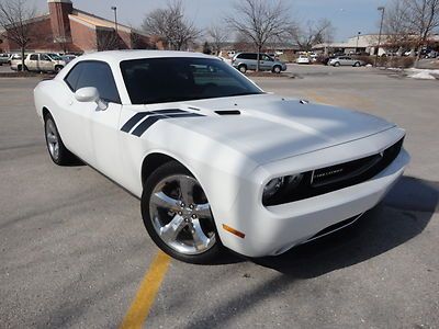 2011 dodge challenger r/t manual trans, 380+ hp,flow master exhaust cold air