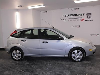 Mp3 steel wheels cruise control dual air bags power windows great gas mileage