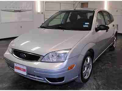 MP3 Steel Wheels Cruise Control Dual Air Bags Power Windows Great Gas Mileage, image 2