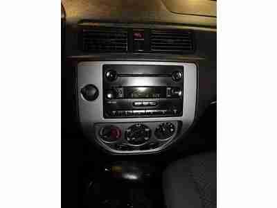 MP3 Steel Wheels Cruise Control Dual Air Bags Power Windows Great Gas Mileage, image 17