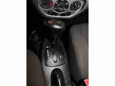 MP3 Steel Wheels Cruise Control Dual Air Bags Power Windows Great Gas Mileage, image 20