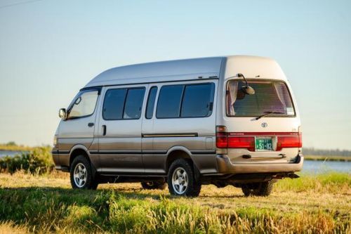 1998 toyota hiace camper