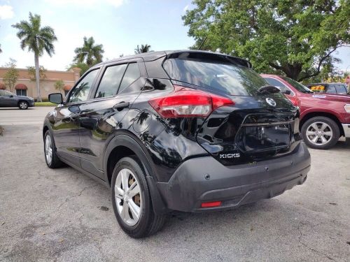 2020 nissan kicks s 4dr crossover