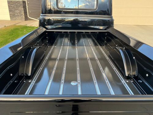 Classic truck 1951 gmc, professionally built, frame off restoration $111,000 usd