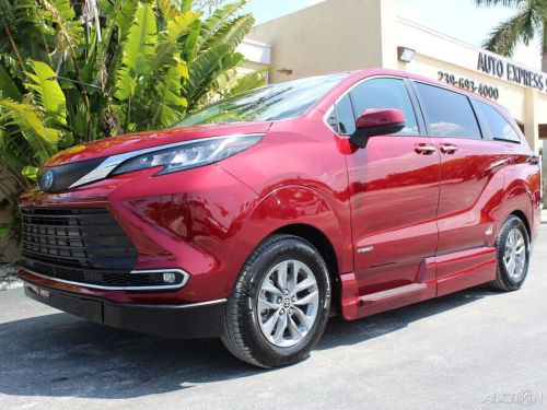 2021 toyota sienna xle 7-awd vmi northstar wheelchair handicap infloor ramp van