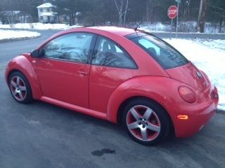 2001 volkswagen beetle sport hatchback 2-door 1.8l