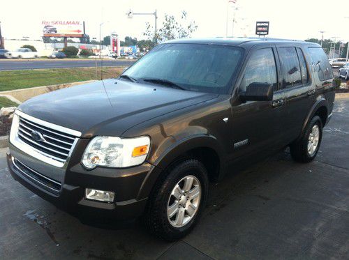 2008 ford explorer xlt 4x4 v8 way under kbb towing pkg 2nd owner!!