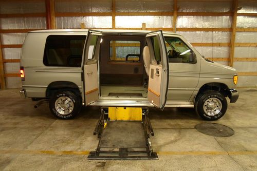 2006 ford e250 handicap wheelchair van nor-cal conversion lowered floor