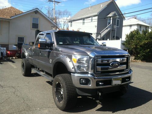 2011 f250 lariat diesel 4x4 6.7l turbo 4 doors gray w/ black &amp; gray leather