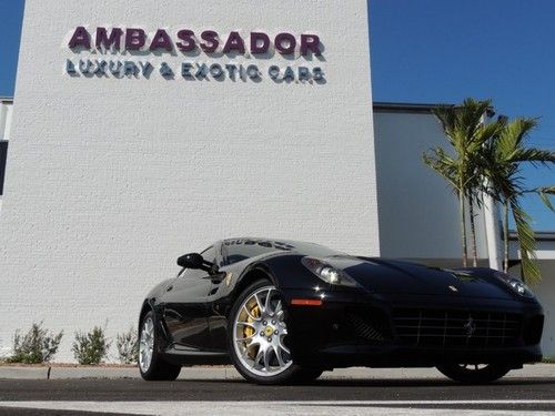 Garage kept ferrari 599 gtb loaded ceramic breaks carbon fiber interior 20 whee