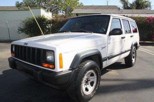 1997 jeep cherokee sport 4-door 4wd automatic 6 cylinder no reserve