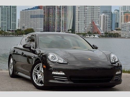 2010 porsche panamera 4s automatic 4-door hatchback