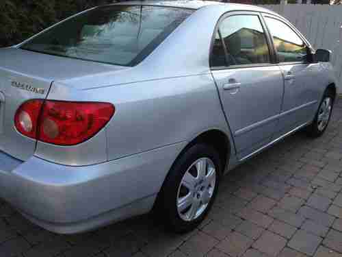 2006 Toyota Corolla LE Sedan 4-Door 1.8L, image 7