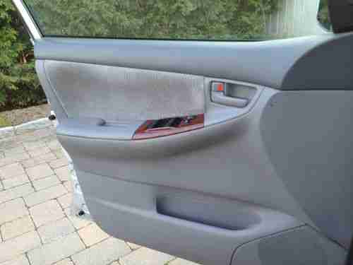 2006 Toyota Corolla LE Sedan 4-Door 1.8L, image 18