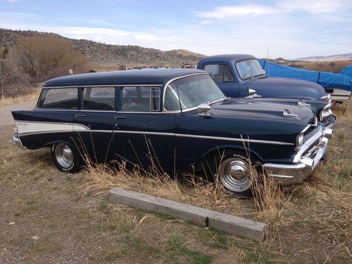 1957 chevy wagon