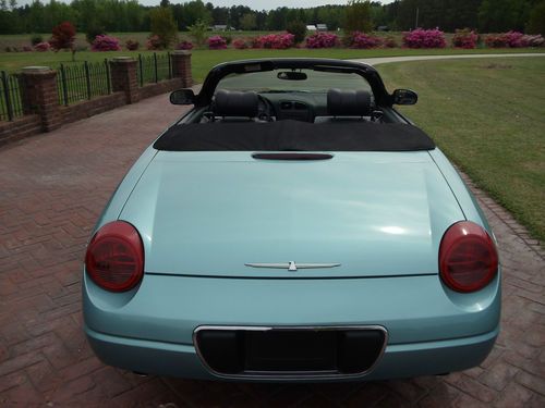 2002 ford thunderbird base convertible 2-door 3.9l