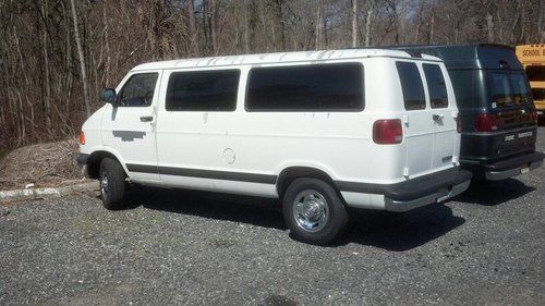 Dodge ram van 2500