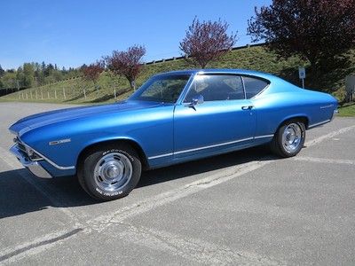 1969 chevelle malibu 300hp 350 4 barrel, 4 speed, 12 bolt, black bucket seats!